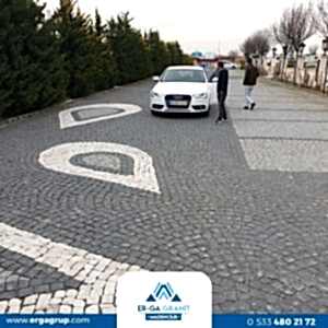 beyaz mermer küp taşı